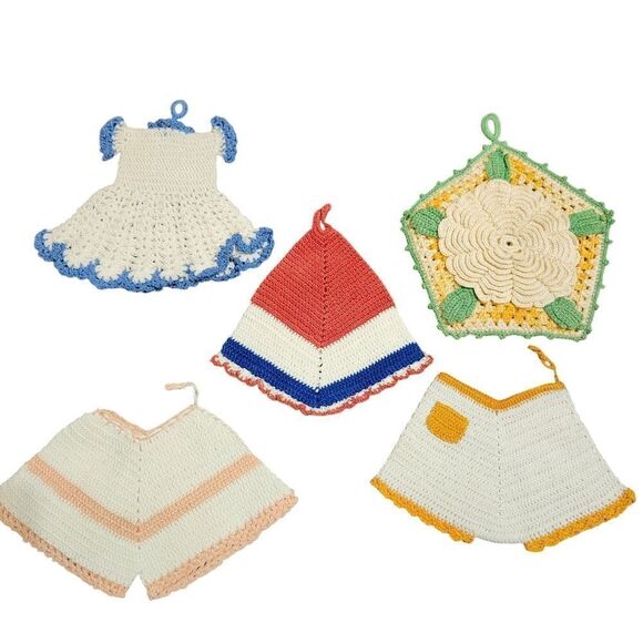 Vintage Doily Set of 5 Doilies Crochet Dress Bloomers Floral EUC - Picture 1 of 11